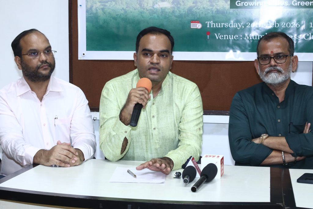 ATCA Director Vaibhav Raje (center), along with ATCA Director Nakul Sawani and Nanaji Deshmukh Pratishthan President Sanjay Pandey, explaining the rationale behind organizing the International Arboriculture Conference.